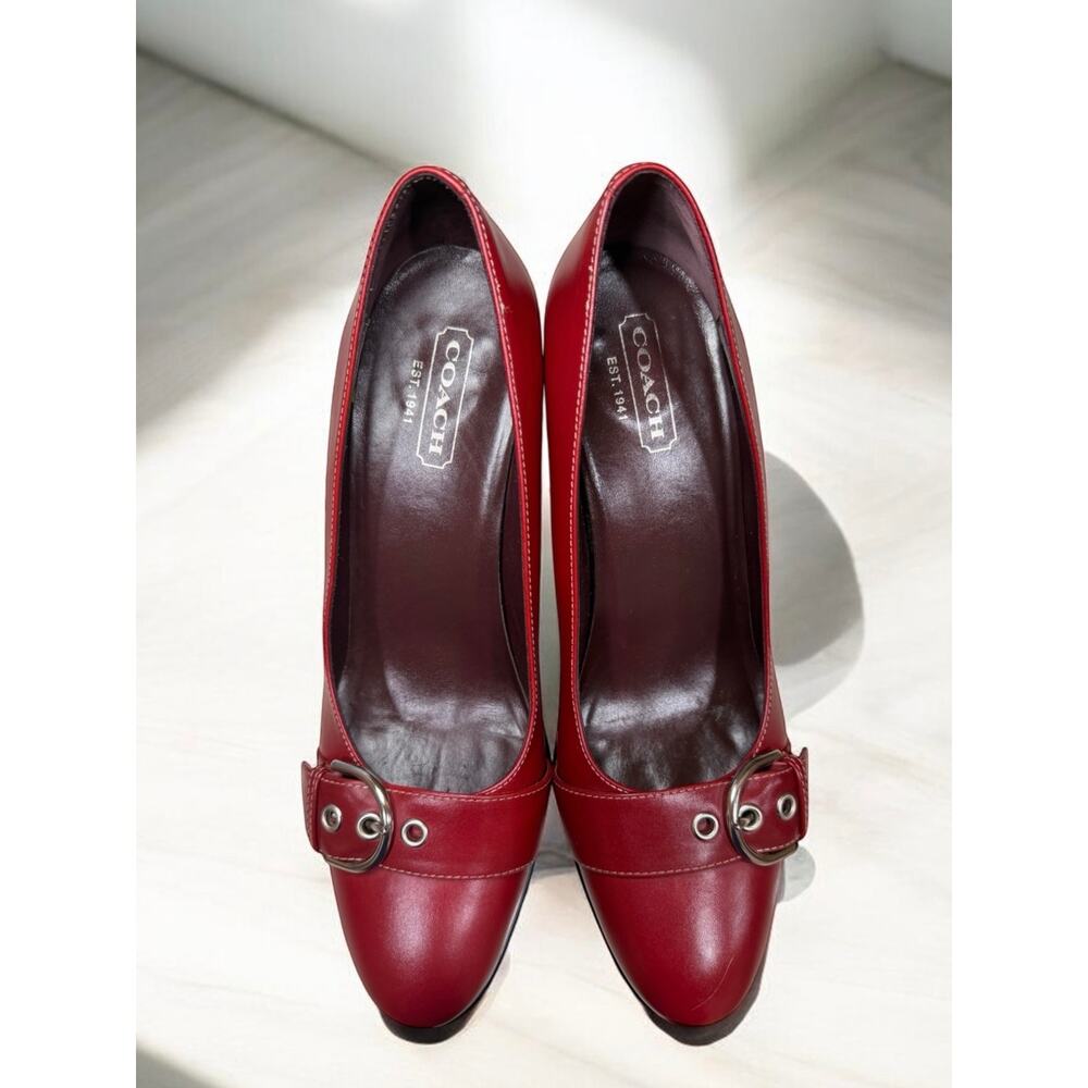 Y2K Coach P374 Mandel Calf Leather Buckle Pump Size 9B - Picture 4 of 9